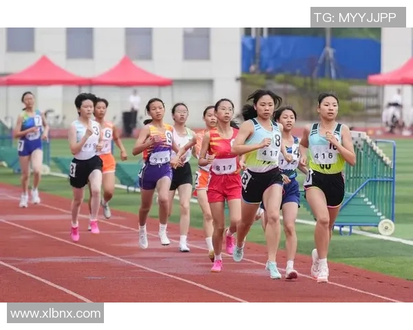 田径场地适应训练的重要性及其对运动员表现的影响分析